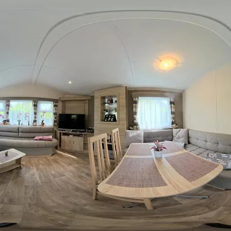De´ Borns Mobielhome * Rheinsberg